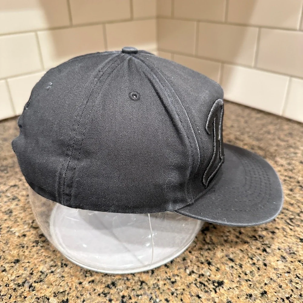 Popular Demand Snapback Hat Baseball Cap‎ Mens OSFM Black Cotton